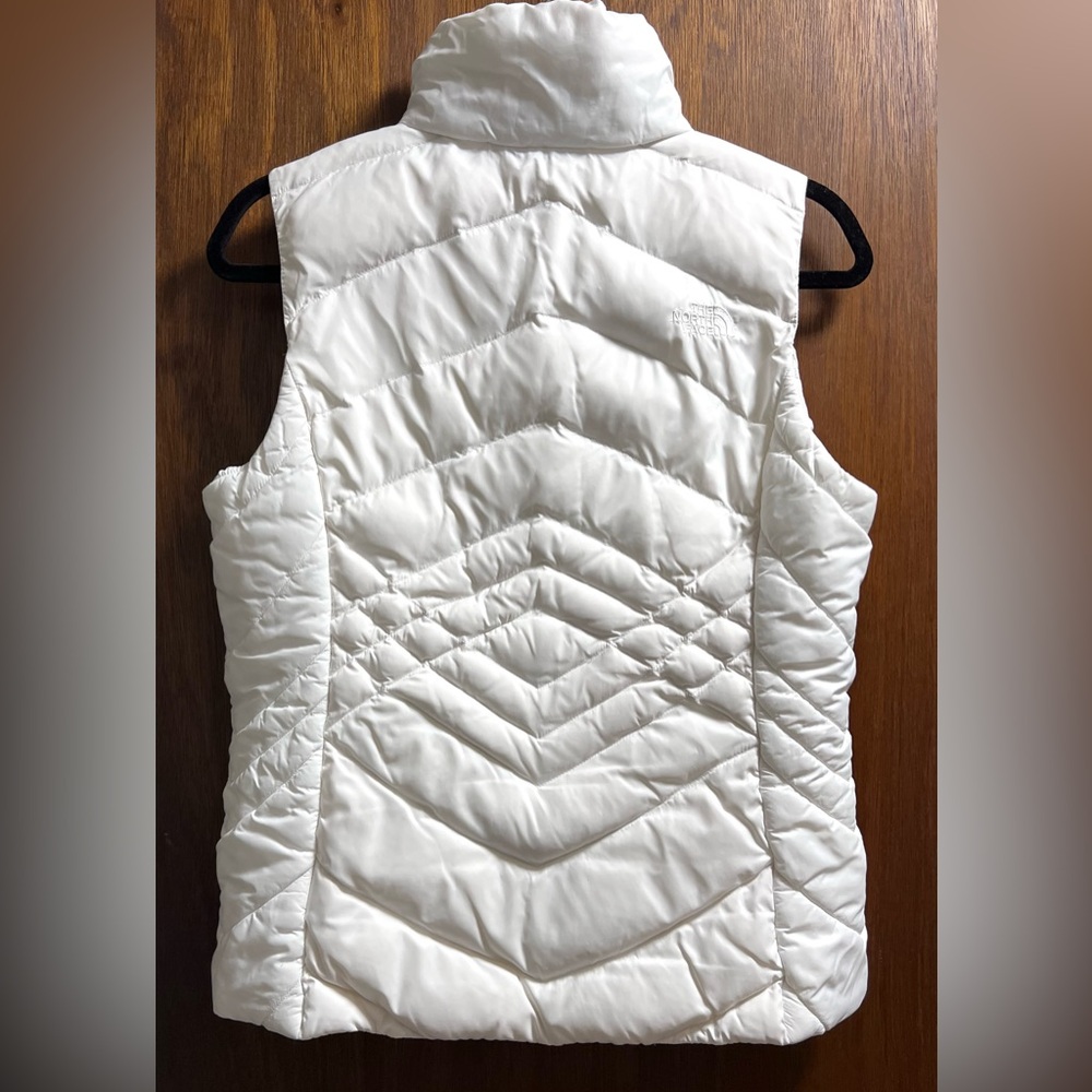 The North Face White Quilted Aconcagua 550 Goose Down Vest Outdoor Winter WARM - Picture 8 of 12